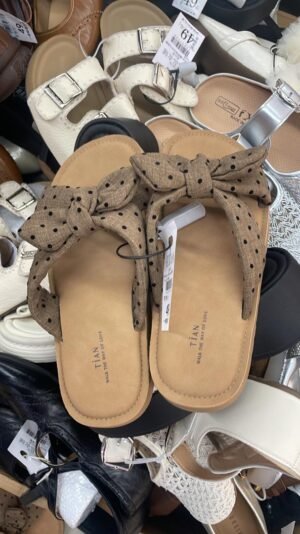 Womens shoe